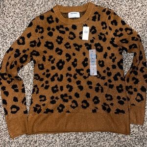 NEW Old Navy Leopard Sweater size S